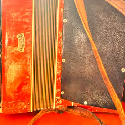 Santianelli Italia 1930-1939 - Red Piano Accordion image 6