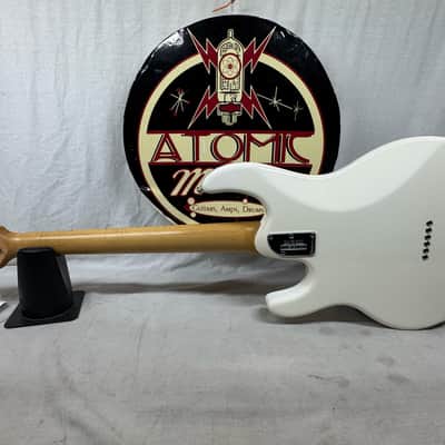 Ernie Ball Music Man Silhouette HSH Hardtail Guitar with Case 2018 - White / Maple neck image 8