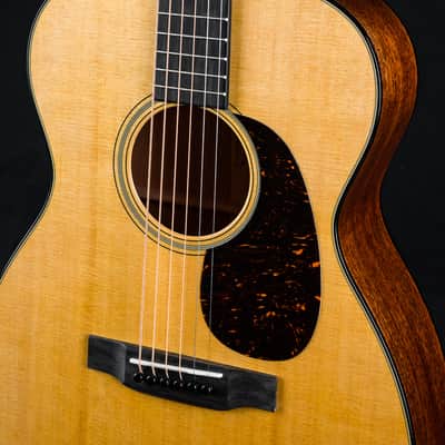Martin 00-18 Mahogany and Sitka Spruce NEW image 7
