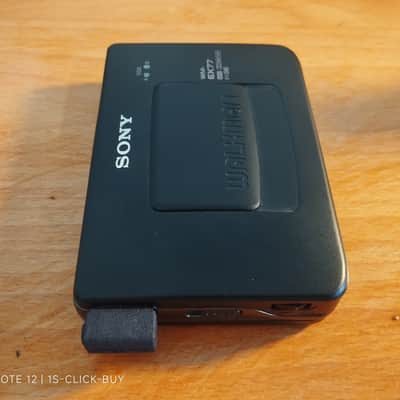 Sony WM EX 77 1991 - Sony Walkman Cassette player WM-EX 77 black working image 6