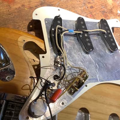 Fender 1977 Left hand Lefthanded Lefty stratocaster / vintage made in USA / Player guitar image 24