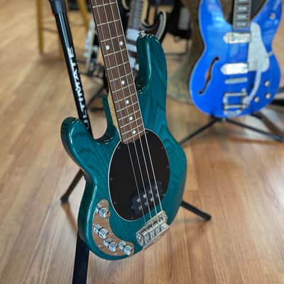Music Man Stingray 4 string bass LEFT handed 1998 Teal image 2
