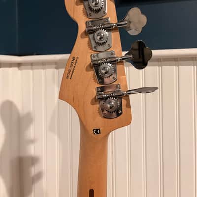 Squier Affinity P Bass 2000 - Black image 6