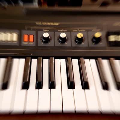 YAMAHA CP11 FULLY SERVICED RARE VINTAGE BEAUTY IN AMAZING CONDITION! image 6