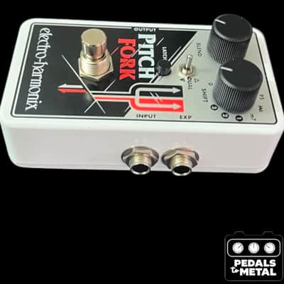 Electro-Harmonix Pitch Fork Polyphonic Pitch Shifter / Harmony Pedal 2014 - Present - Black / White / Red - X18750 image 6
