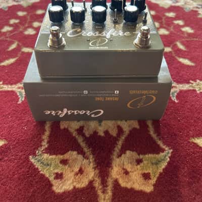 Crazy Tube Circuits Crossfire 2021 - Present - Olive image 2