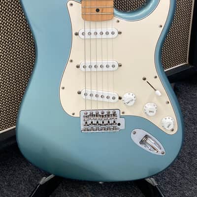 Fender Standard Stratocaster with Maple Fretboard 2001 - 2005 - Blue Agave image 1