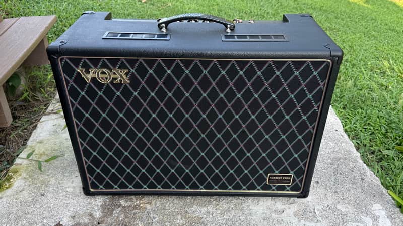 Vox AC15CC1 Full Range Flat Response Guitar Amplifier image 1