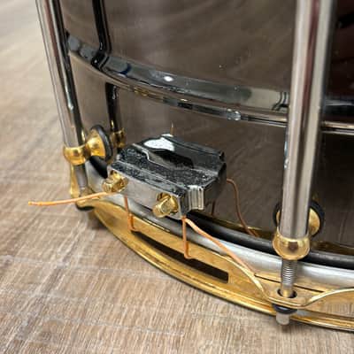Pearl SF1465 14x6.5" Steve Ferrone Signature Brass Snare Drum with Gold Hardware 2000s - Black Nickel Over Brass image 9