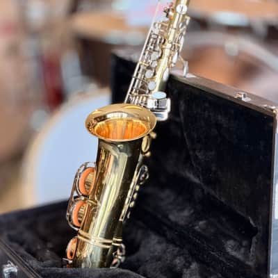 Jupiter JAS-667 Alto Saxophone, Clear Lacquer image 3