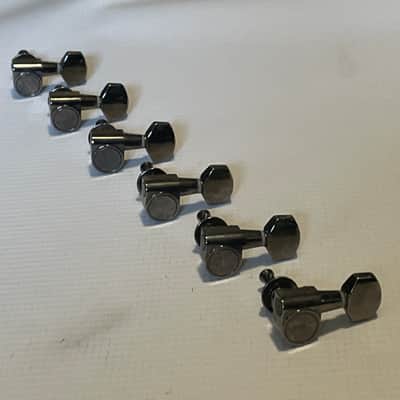2010's Ibanez RG Series Guitar Dual Pin Cosmo Black Right Hand Tuners Tuning Pegs 6 In Line image 2