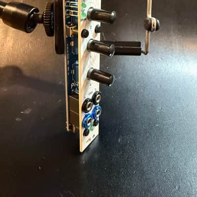 Momo Modular Pique (MI Peaks clone) - White image 3