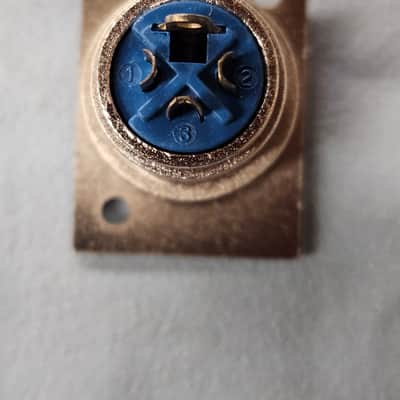 XLR female wall mount jack LOT of 9 - unbranded image 3