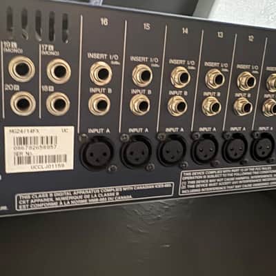 Yamaha MG24/14FX Mixer (Used) image 6