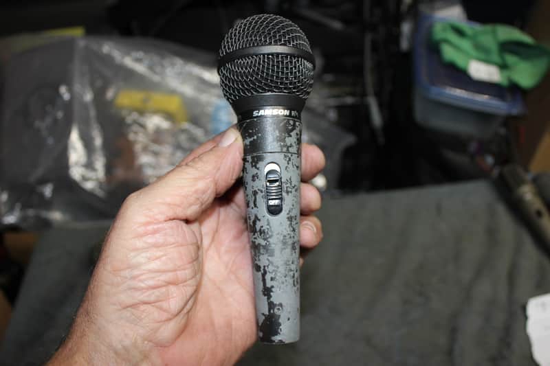 Samson R11/Dynamic Mic image 1