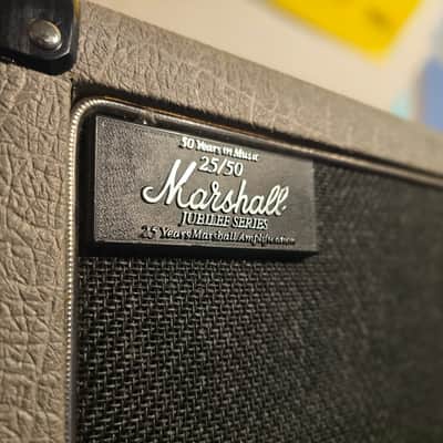 Marshall JCM25/50 "Silver Jubilee" Model 2550 2-Channel 50-Watt Guitar Amp Head 1987 - 1988 - Silver image 4