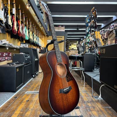 Taylor 322e 12-Fret All-Mahogany Acoustic-electric Guitar Shaded Edgeburst w/Hard Case image 5