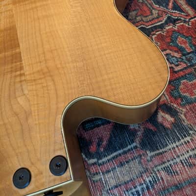 Tacoma Archtop Jazz Guitar AJF22C - Natural Satin image 15