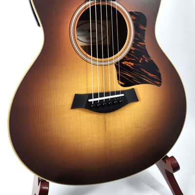 Taylor GS MINI-E-Rosewood Acoustic Guitar with Hard Bag - Sunburst image 2