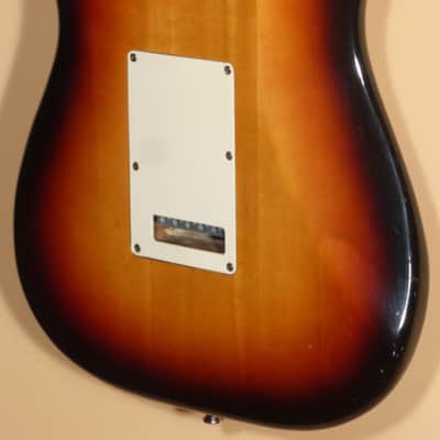 Fender Stratocaster M.I.J 1985 image 4