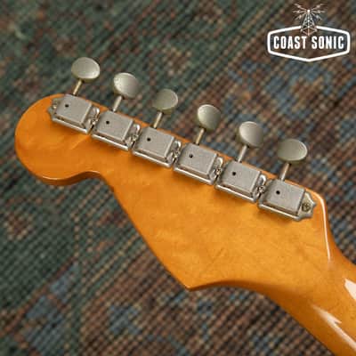 1997 Fender American Vintage Reissue '62 Stratocaster with original case AVRI image 13