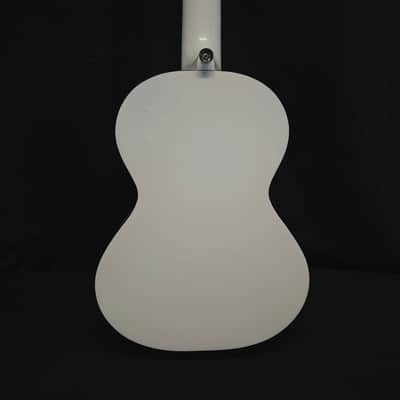 Lanikai Julia Michaels White Pearl Tenor Signature Ukulele w/i ag image 4