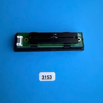 AKAI APC40 MKI Ableton Controller Part: CROSSFADER Slider Pot PCB image 8