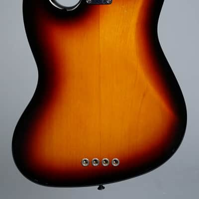 Fender American Standard Jazz Bass 2005 - Three Tone Sunburst image 5