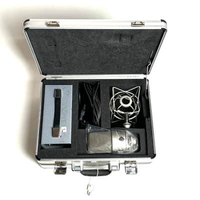 Neumann M 150 Small Diaphragm Omnidirectional Tube Condenser Microphone (1 of 3) image 1