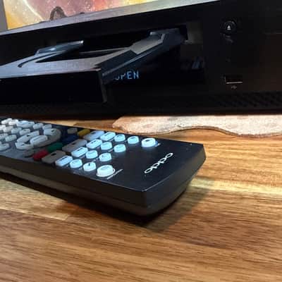 Oppo UDP-203 UHD 4K UHD Blu-ray Player w Rack mount & Remote Audiophile image 9