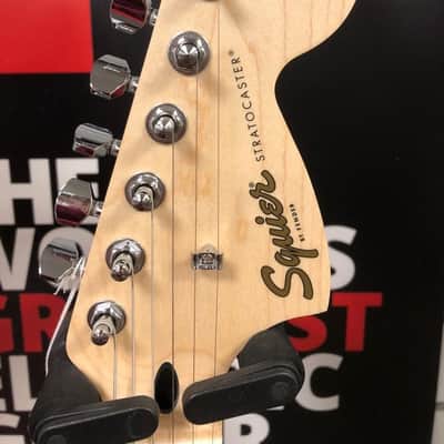 Squier Affinity Stratocaster, Olympic White, Maple Fingerboard image 2