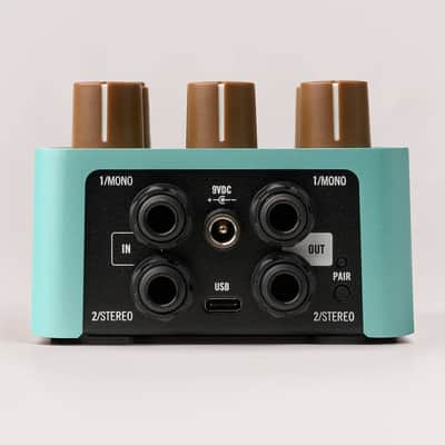 Universal Audio UAFX Del-Verb Ambience Companion Reverb and Delay Pedal image 2