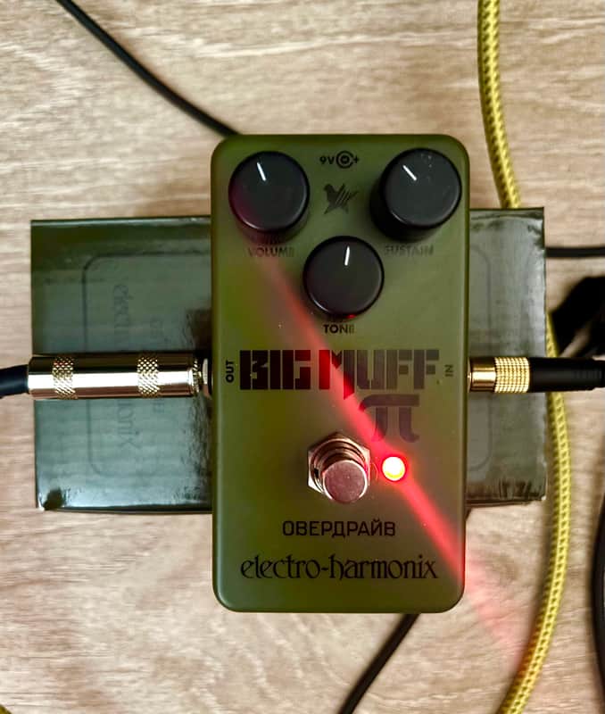 Electro-Harmonix Green Russian Big Muff Pi Reissue 2017 - Present - Green image 1