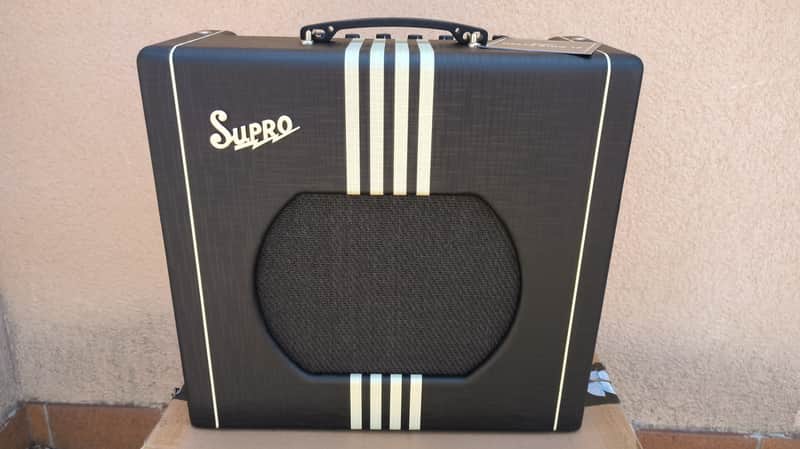 Supro 1822R Delta King 12 15-Watt 1x12" Guitar Combo 2021 - Present - Black / Cream Stripes image 1