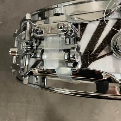 Mint DW Collectors Series Maple Pi snare 3.14 X 14 White Glass Contrail w/ Chrome hardware image 6