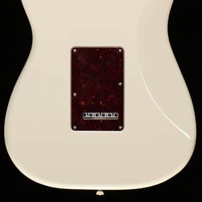Fender American Professional II Stratocaster Maple Fingerboard Olympic White (851) image 4