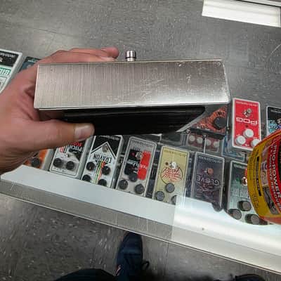 Electro-Harmonix Big Muff Pi (Transitional Triangle Graphic Ram’s Head) – Original Vintage USA EH3003A 1973–74 image 8