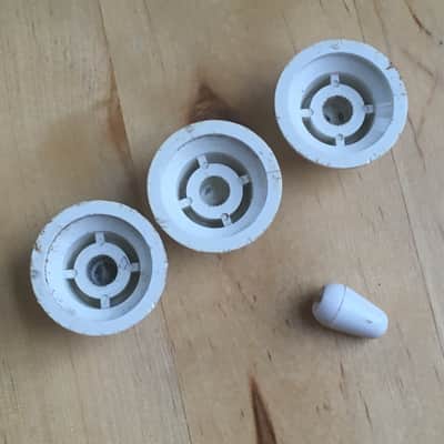 1987 Fender American Vintage Reissue Strat Stratocaster Knobs Guitar Relic Cream image 10
