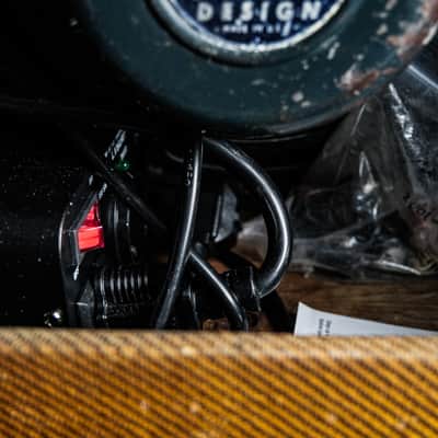 1959 Fender Deluxe 5E3 Narrow Panel 15-Watt 1x12 tweed image 16