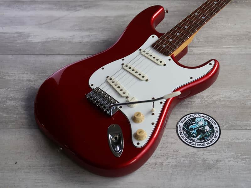 1983 Tokai Japan SS-40 Silver Star Stratocaster (Candy Apple Red