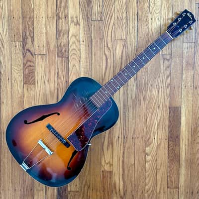 Gibson L-37 Archtop Guitar, 1939 image 2