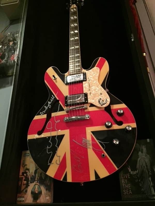 Epiphone Supernova late 90's - Union Jack -signed by Oasis in silver marker with COA and HSC image 1