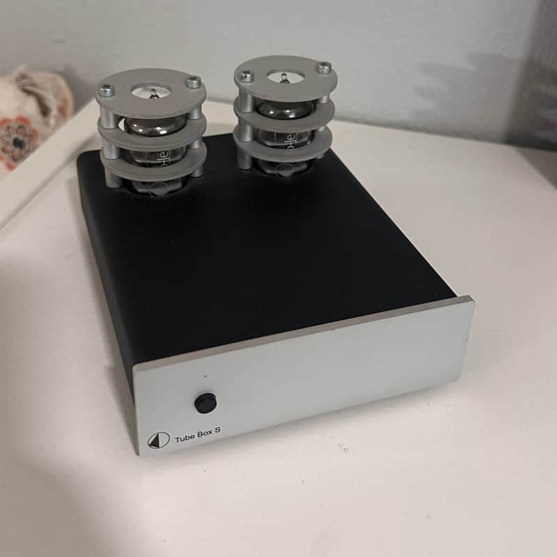 Pro-Ject Tube Box S Tube MM / MC Phono Preamplifier image 1