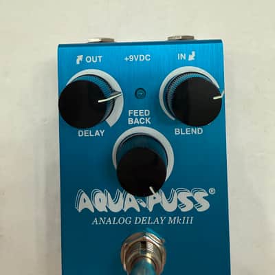 Way Huge Dunlop WM71 Smalls Aqua Puss Analog Delay MKIII Guitar Effect Pedal image 2