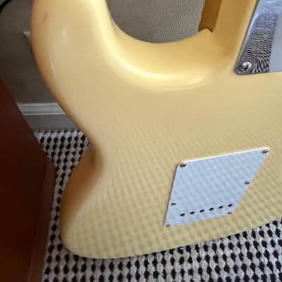 Fender Yngwie Malmsteen US Signature Stratocaster with Maple Fretboard Early 2000s - Vintage White image 17