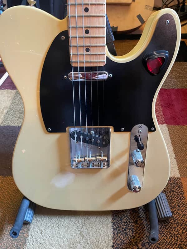 Fender Telecaster 2018 - Blonde image 1