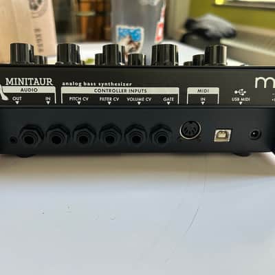 Moog Minitaur Rev2 TBP002 2012 image 2