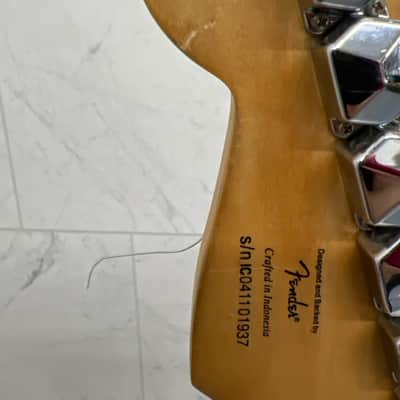 Fender Squier Mini Electric Guitar 2000 - gloss polyurethane image 9