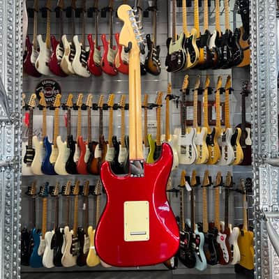 Fender Stratocaster American Special Candy Apple Red image 7