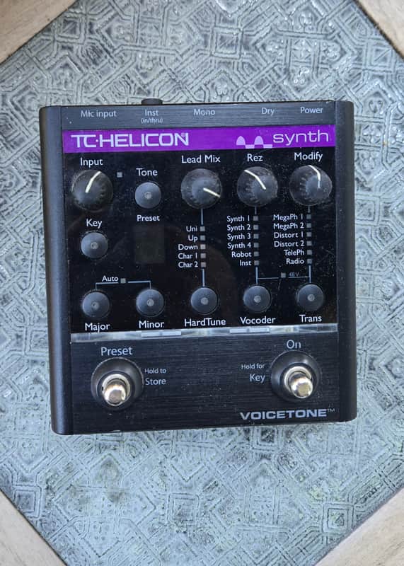 TC Helicon VoiceTone Synth 2009 - 2014 - Black image 1